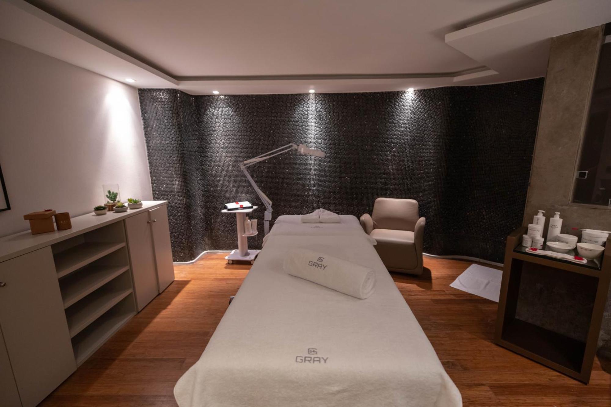Gray Boutique Hotel カサブランカ エクステリア 写真 A treatment room at the spa